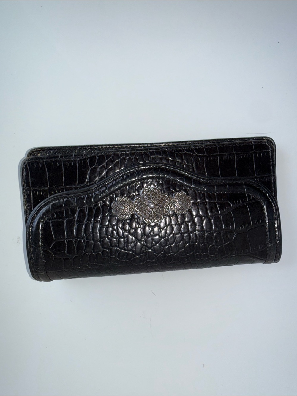 BRIGHTON crocodile leather silver detailing vintage trifold wallet